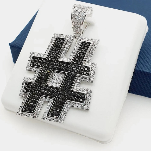 "925 Sterling Silver Plated CZ Pendant, INUS1BR281 - Picture 5 of 9